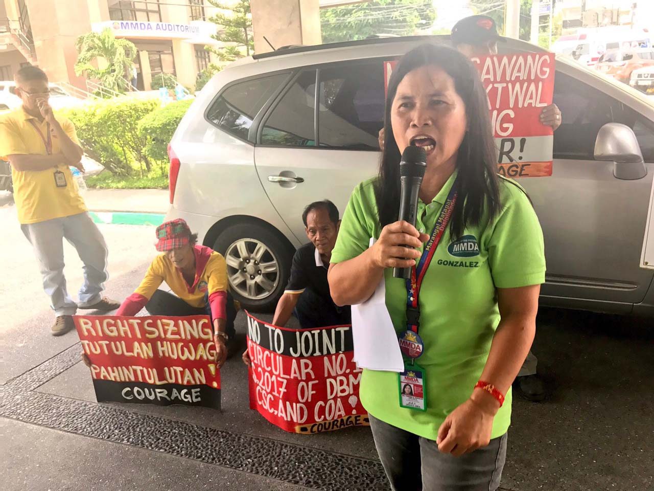 MMDA employees urge Danny Lim to end ‘labor woes’