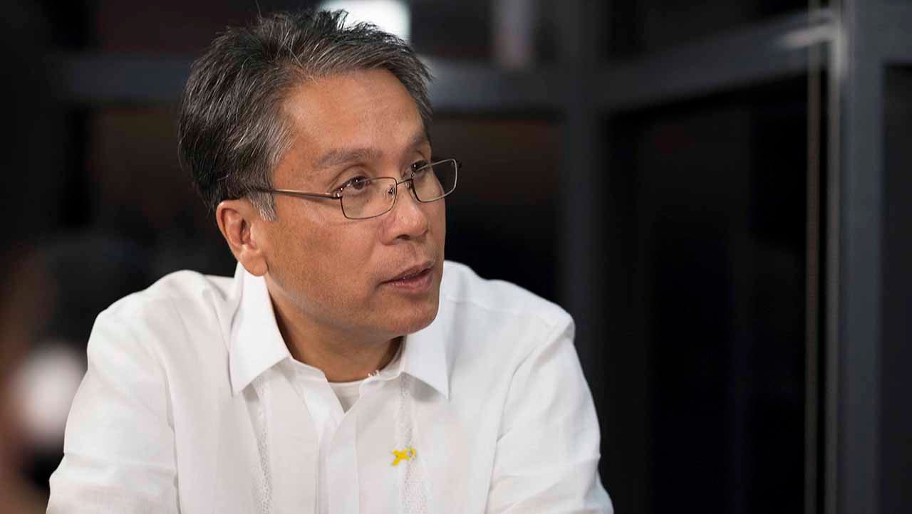 Roxas wants clean Cabinet slate if he wins as president