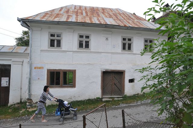 Romania village wins protected status, blocking Canada mine plans