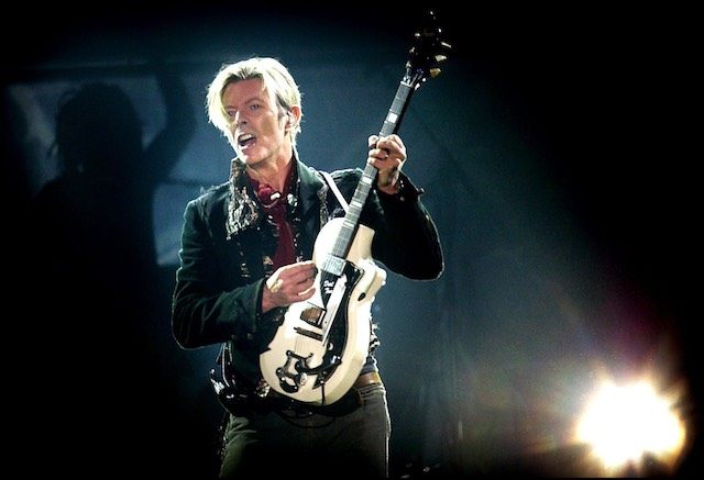Music legend David Bowie dies