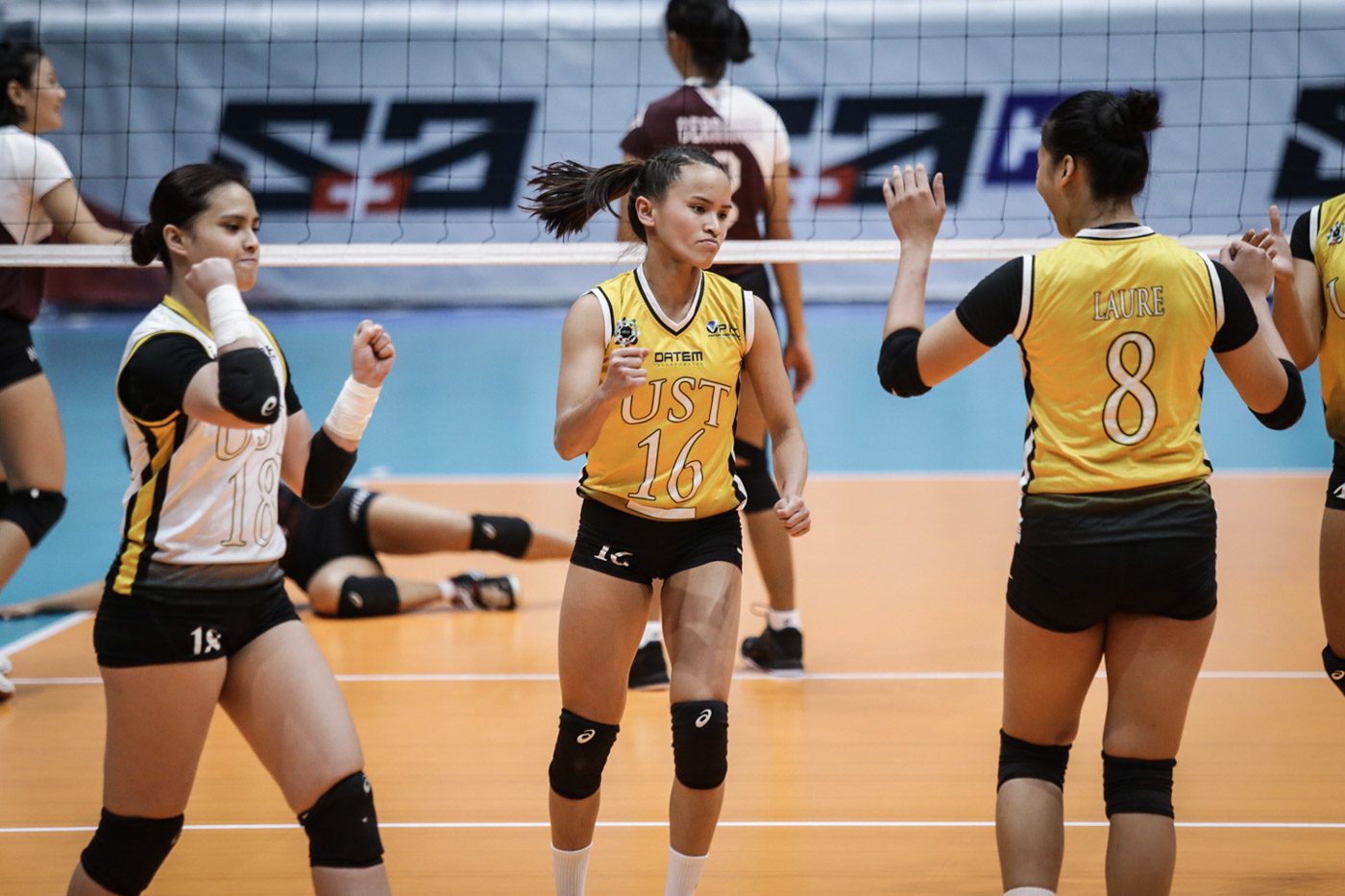 Playoff-bound UST pushes UP to brink of elimination