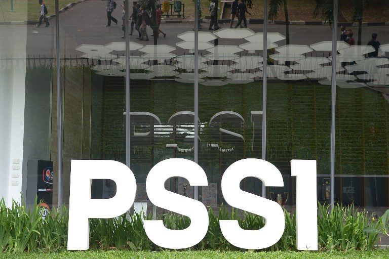 Tampak depan kantor PSSI di kompleks Stadion Gelora Bung Karno, Jakarta. Foto oleh Adek Berry/AFP 