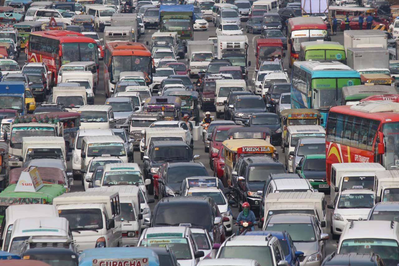 Commuters file appeal vs jeepney, bus fare hikes