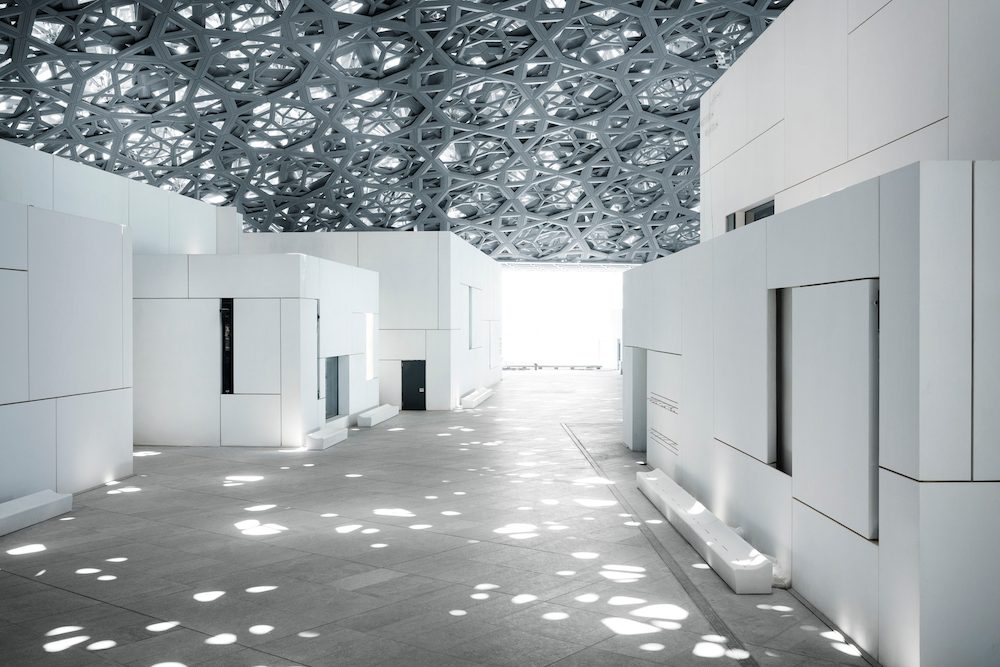 LIGHT AND SHADOW. Louvre Abu Dhabi'­s 'rain of light'. Photo by Mohamed Somji, copyright Louvre Abu Dhabi 