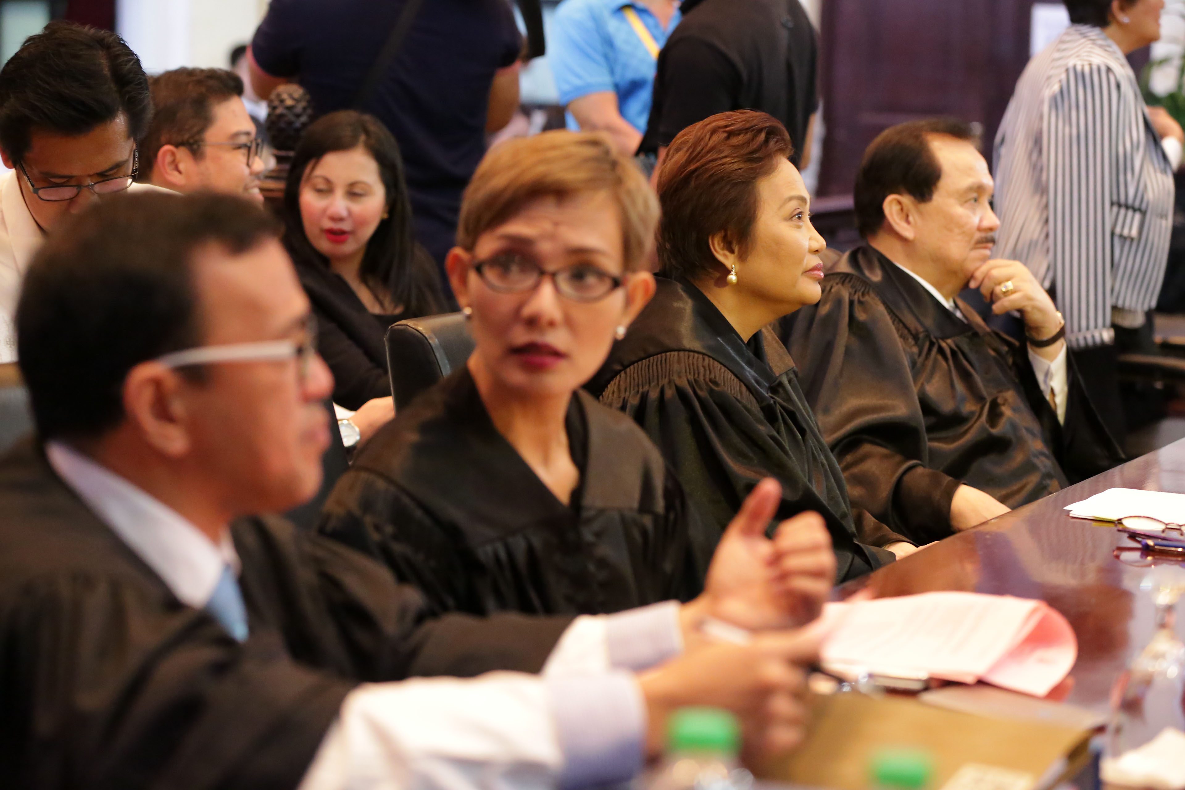 RESPONDENTS. The Commission on Elections and private respondents attend the Supreme Court oral arguments on the disqualification case against presidential candidate Grace Poe. File photo by Ben Nabong/Rappler   