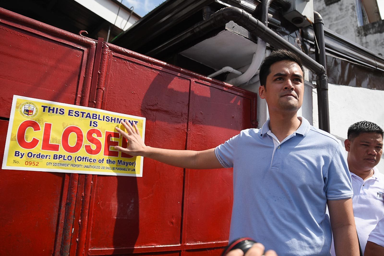 Vico Sotto shuts down meat processing plant