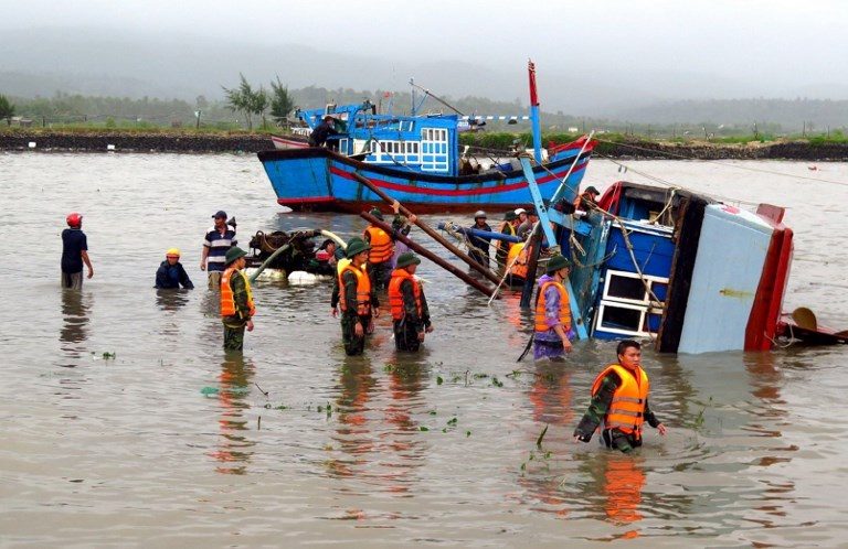 27 dead as Typhoon Damrey batters Vietnam
