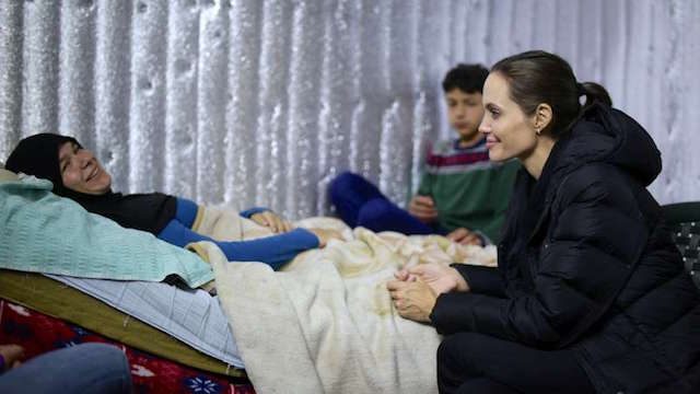 Angelina Jolie visits Syria refugees in Lebanon on war’s 5th anniversary
