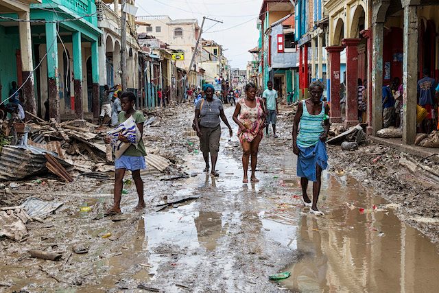 Haiti death toll hits 473 as survivors plead for aid