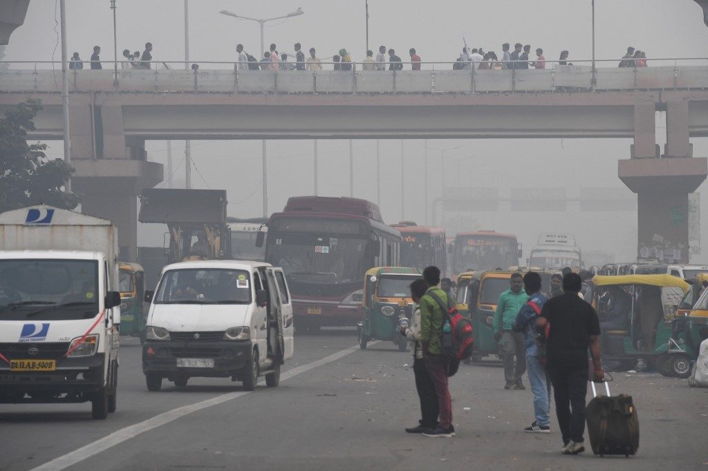 Millions in Indian capital endure ‘eye-burning’ smog
