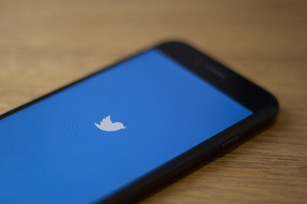 Twitter lets users ‘hide’ off-course replies to tweets