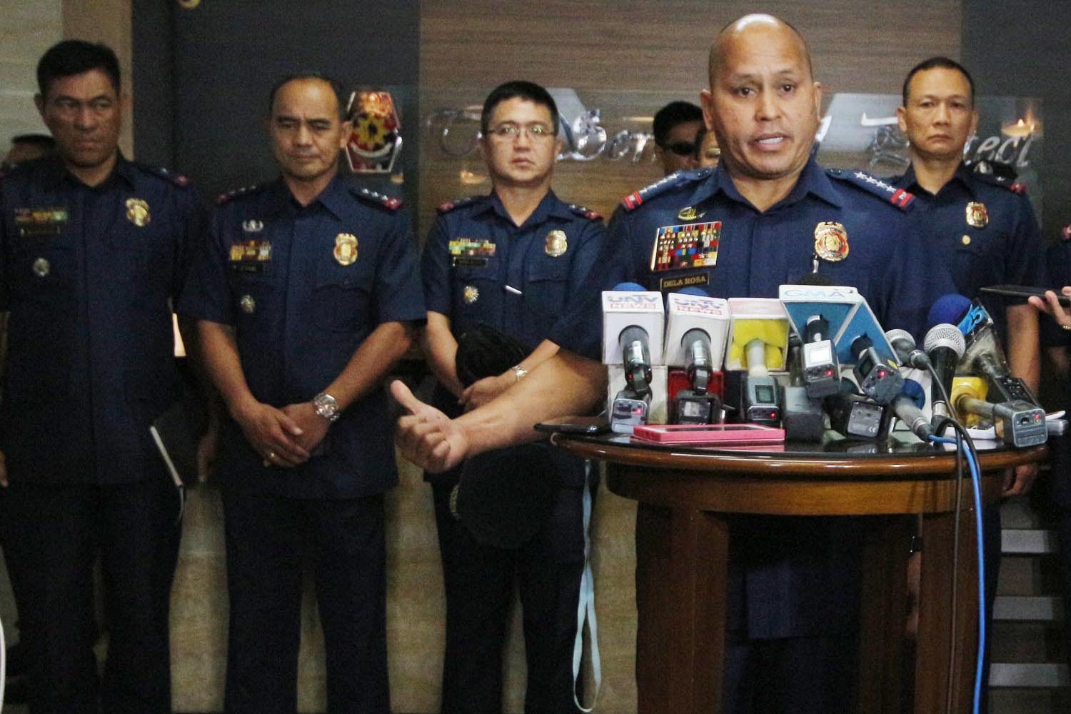 PNP chief to top cops linked to drugs: ‘Face the music’