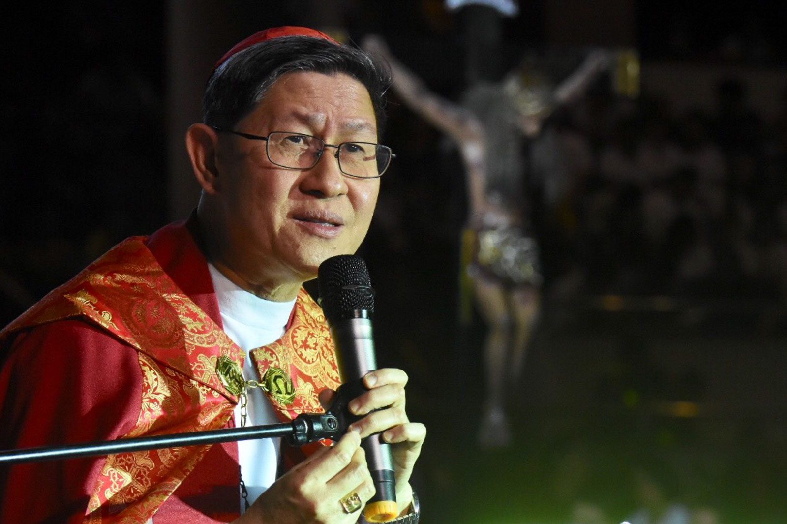 Nazareno devotees say goodbye to Vatican-bound Tagle