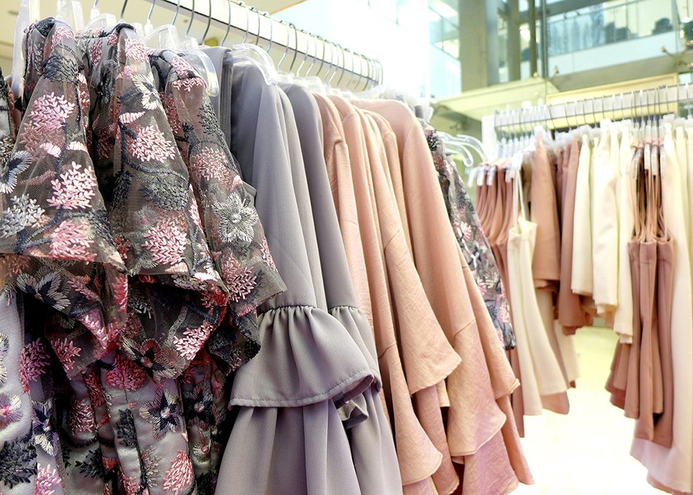 PRETTY PASTELS. Pieces in soft, feminine hues are also available. Photo by by Jill Tan Radovan/Rappler 