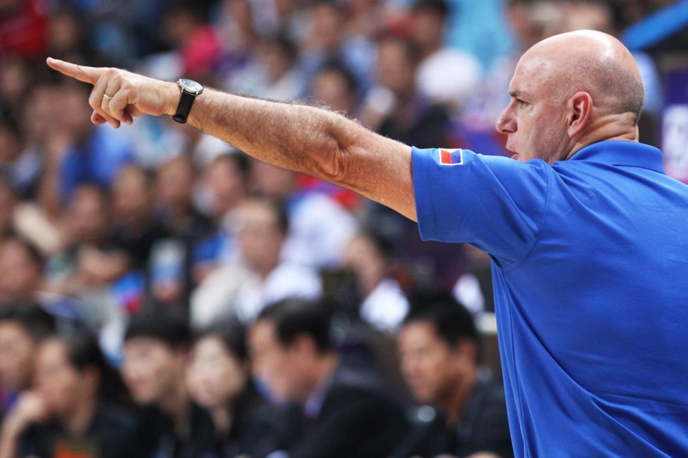 MASTERMIND. Head coach Tab Baldwin instructs his team from the sidelines. Photo from FIBA 