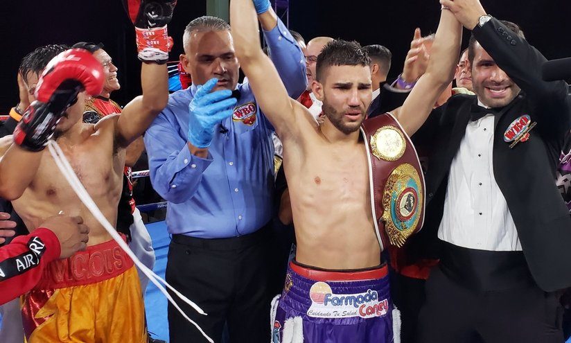 Saludar, sans trainer and manager, yields world title in Puerto Rico