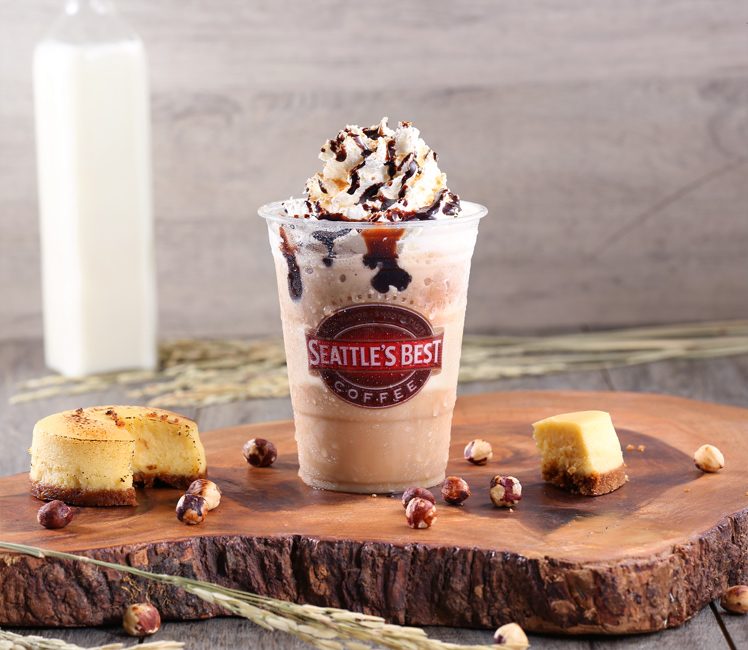 CHEESECAKE ALERT. Cheesecake lovers can try the hazelnut cheesecake drink. 