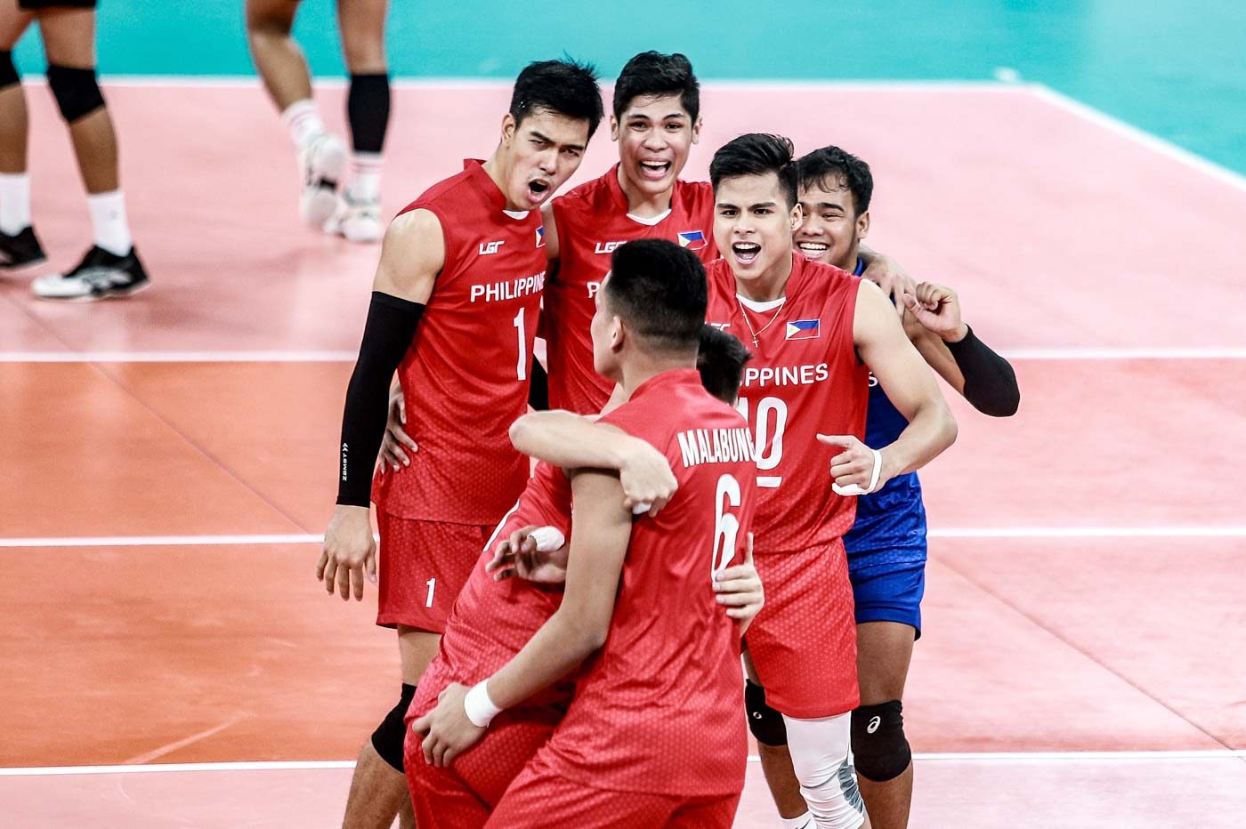 Clutch Bagunas delivers as PH rewrites SEA Games volleyball history