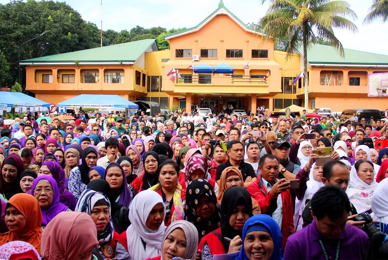 Marawi residents still hope to return home after 3-year wait