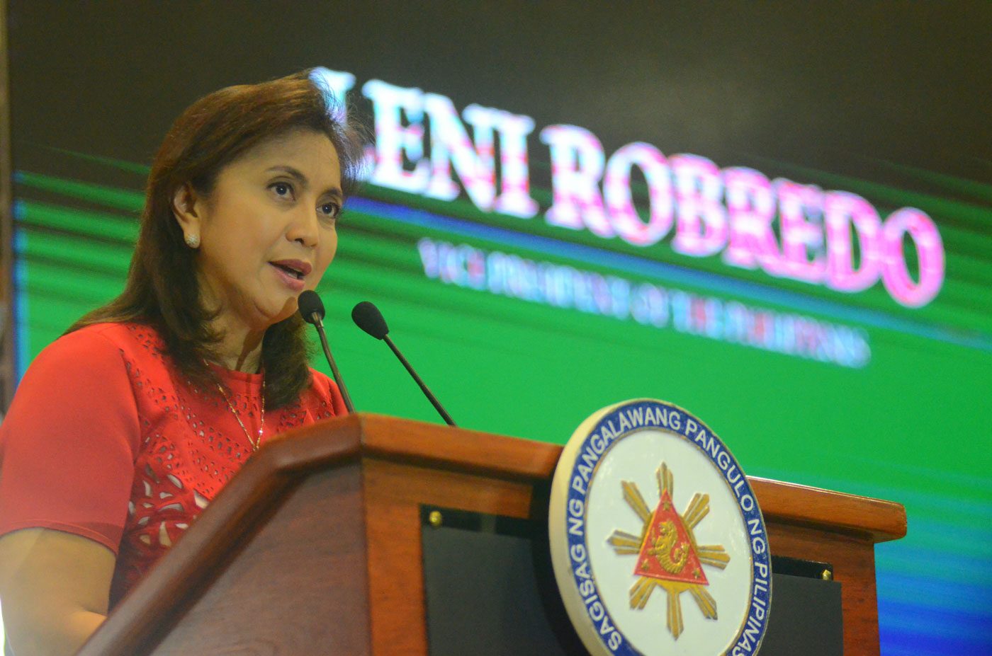 Uphold the Constitution, stand with the ‘impartial’ Ombudsman – Robredo