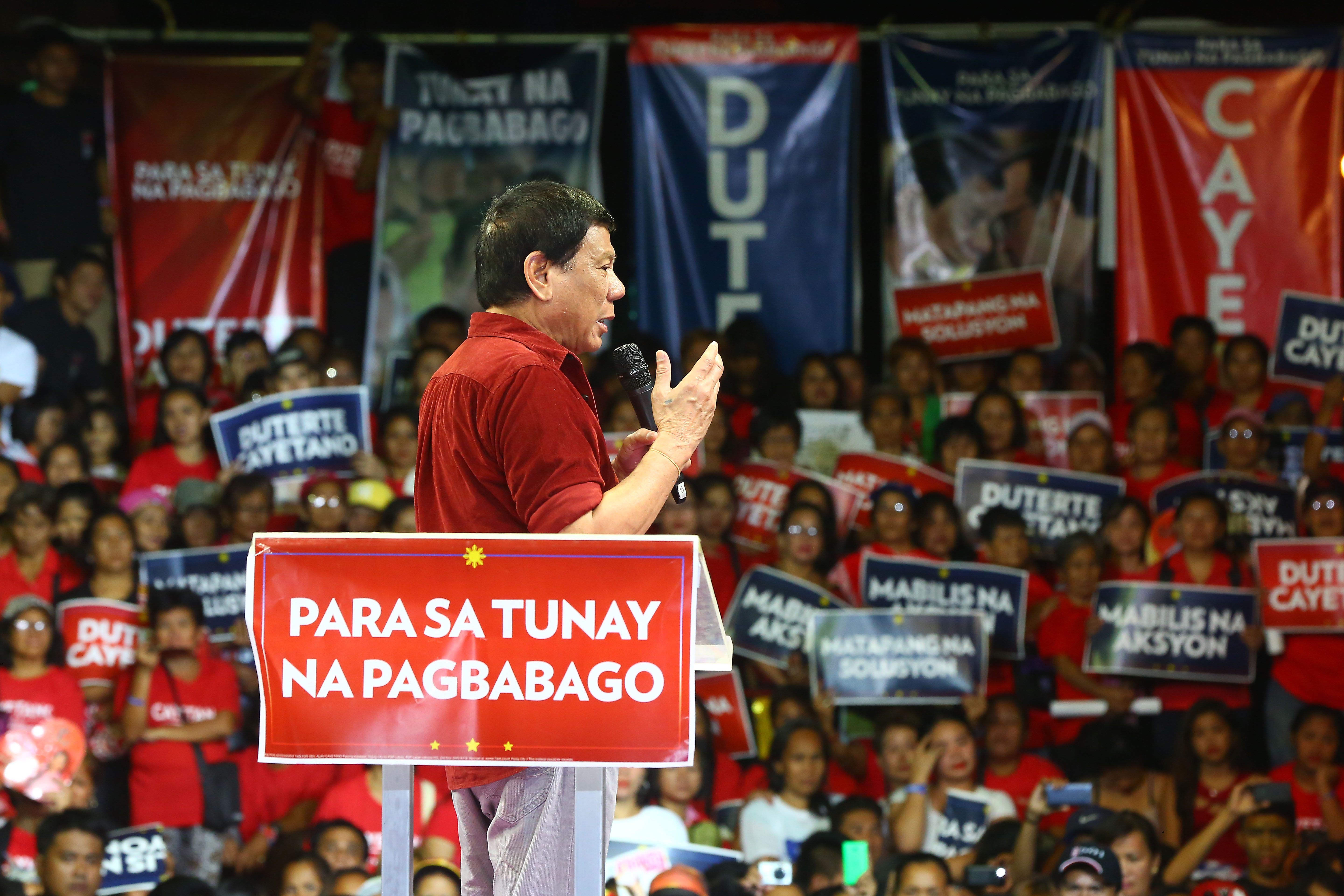 Davao City Mayor Rodrigo Duterte launch his bid for the presidency in Tondo, Manila on Feb. 9, 2016. Photo by Ben Nabong/Rappler   