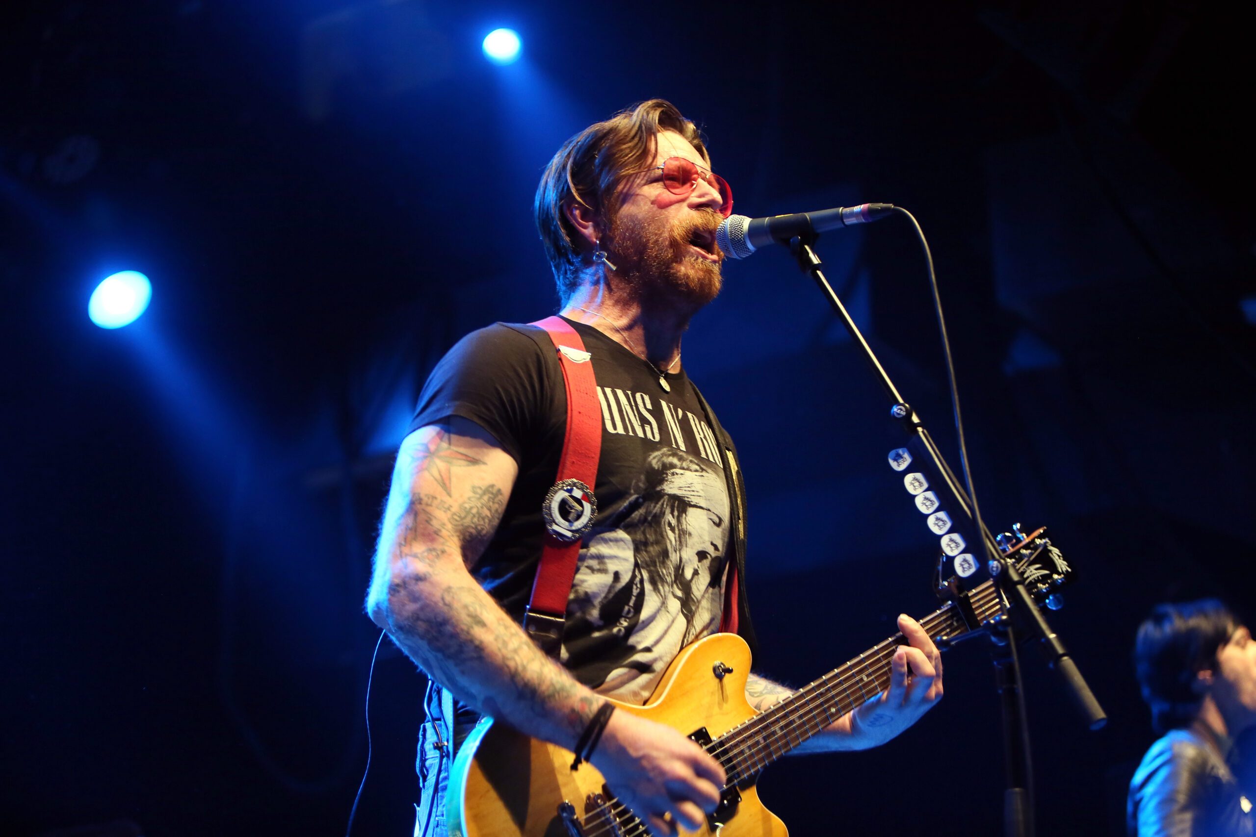 Eagles of Death Metal cancel Europe gigs after singer’s injury
