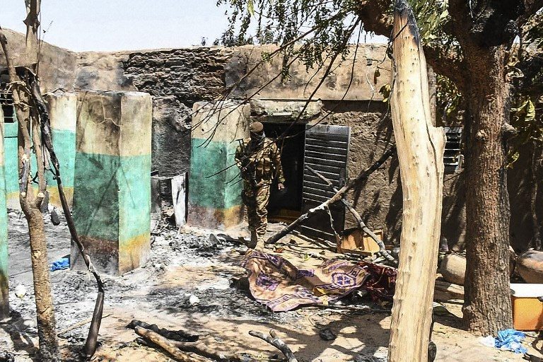 U.N. sends team to probe Mali massacre