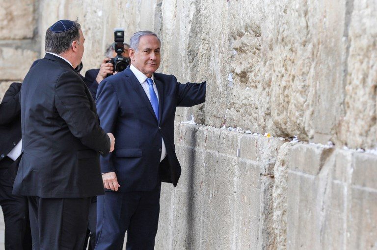 Pompeo visits Western Wall with Netanyahu in break with diplomatic practice