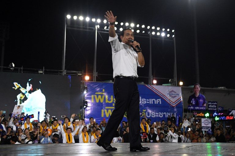 Rival rallies grip Bangkok as election crunch time looms
