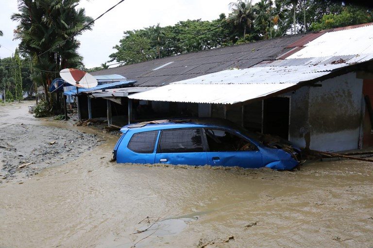Indonesia flood death toll rises to 89 with dozens missing