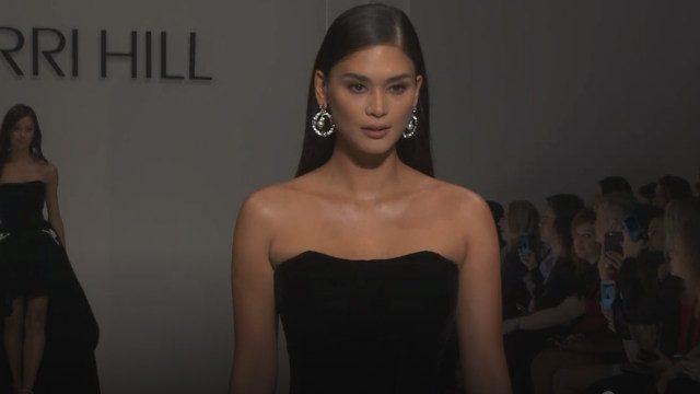 LOOK: Pia Wurtzbach models for Sherri Hill in New York Fashion Week 2018