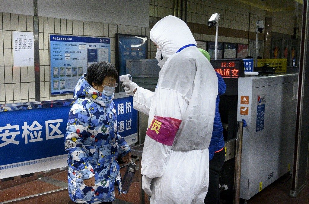 China virus deaths rise to 490 as more countries confirm local transmission