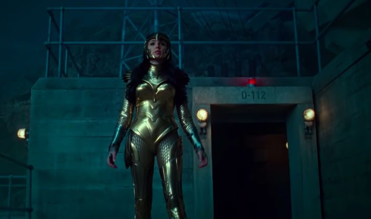 NEW UNIFORM. Wonder Woman wears another version of her suit. Screenshot from YouTube/Warner Bros Pictures  