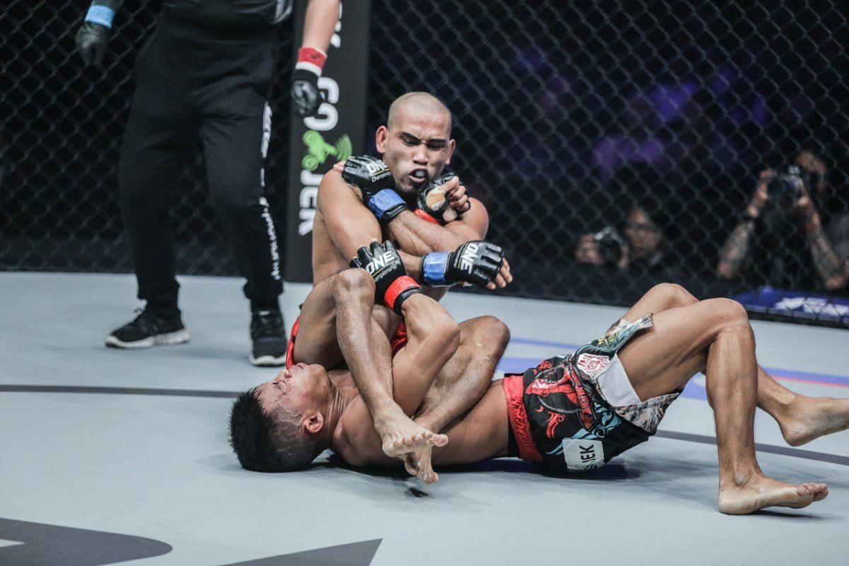 Pinoy MMA fighters look for ways to survive
