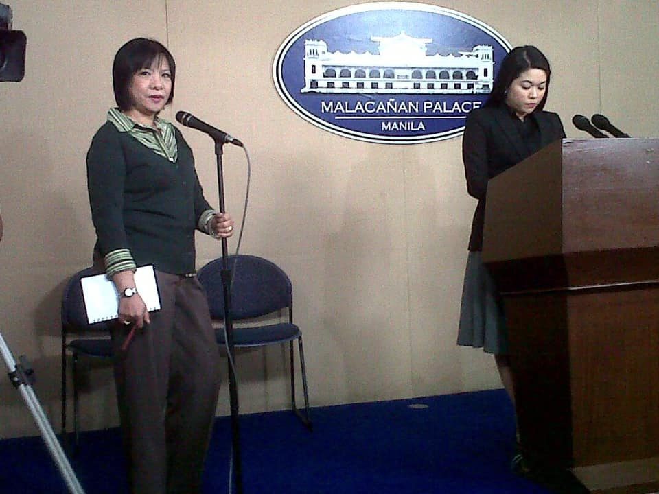 MODERATOR. Marie Peña-Ruiz moderates the weekly press conference of President Benigno Aquino's spokesperson, Abigail Valte. Photo courtesy of Abigail Valte  