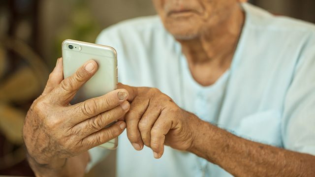 Older people, conservatives more likely to share fake news – study