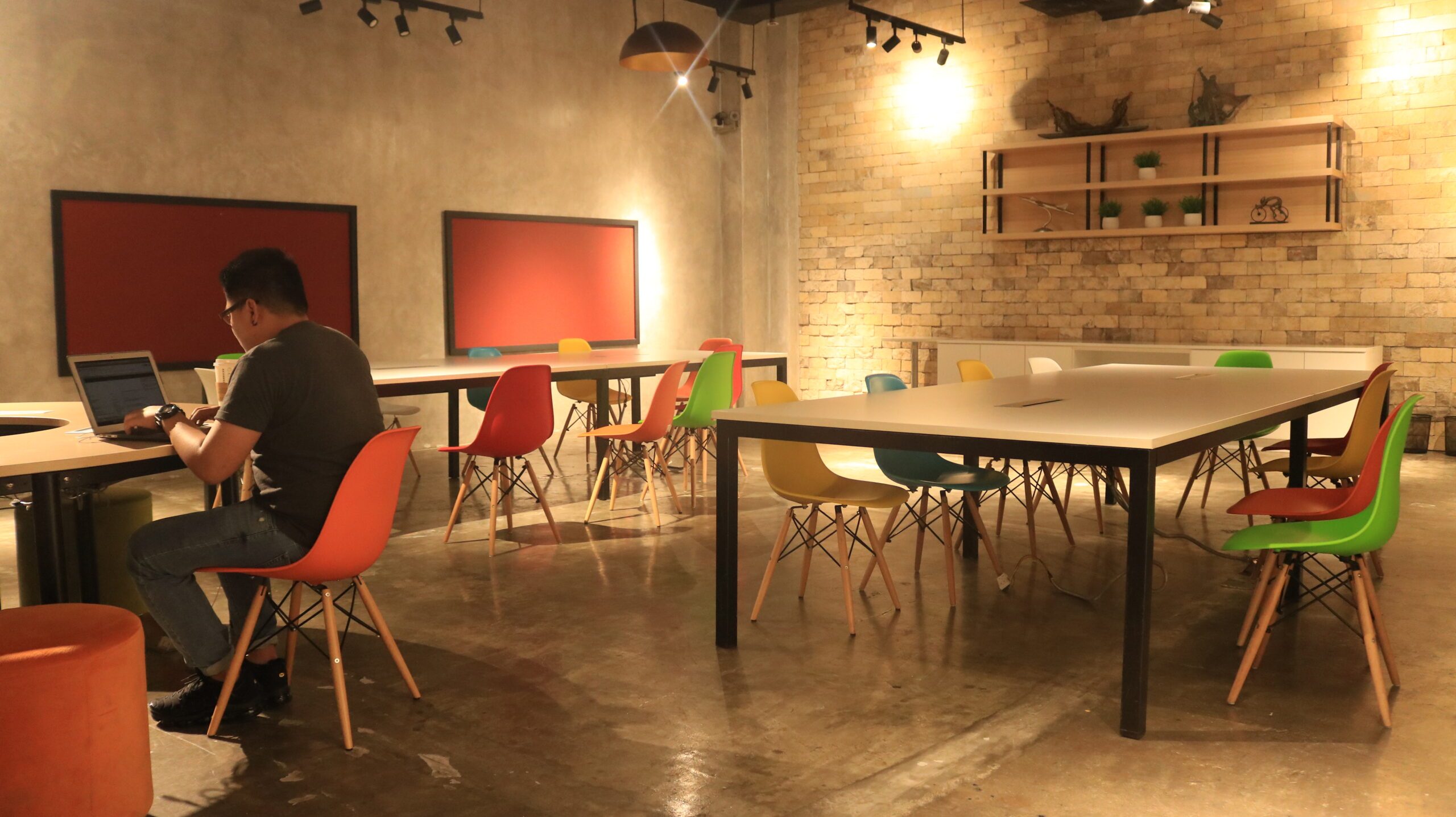 Building a case for working in a coworking space