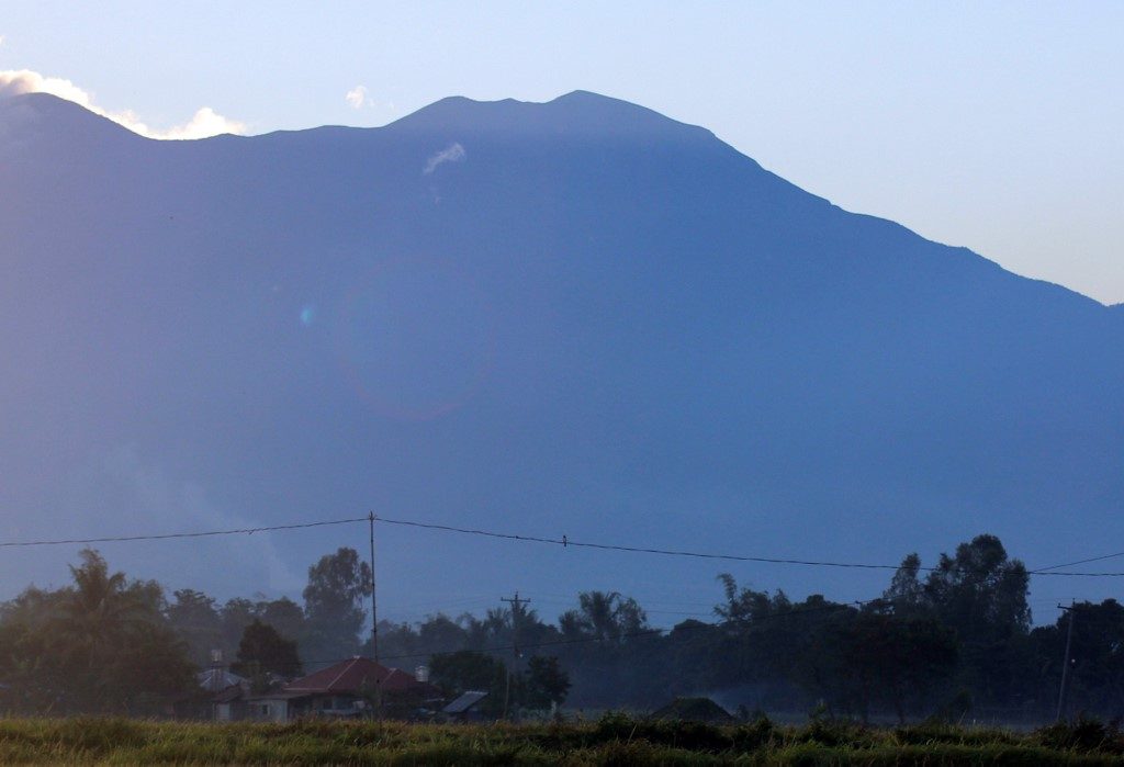 Phivolcs records 136 earthquakes at Kanlaon Volcano in 24 hours