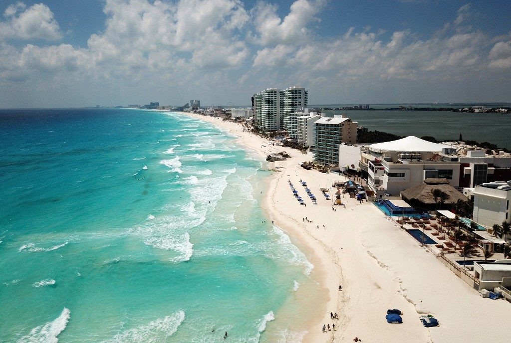Tourism returns timidly and cautiously to Mexico’s Cancun