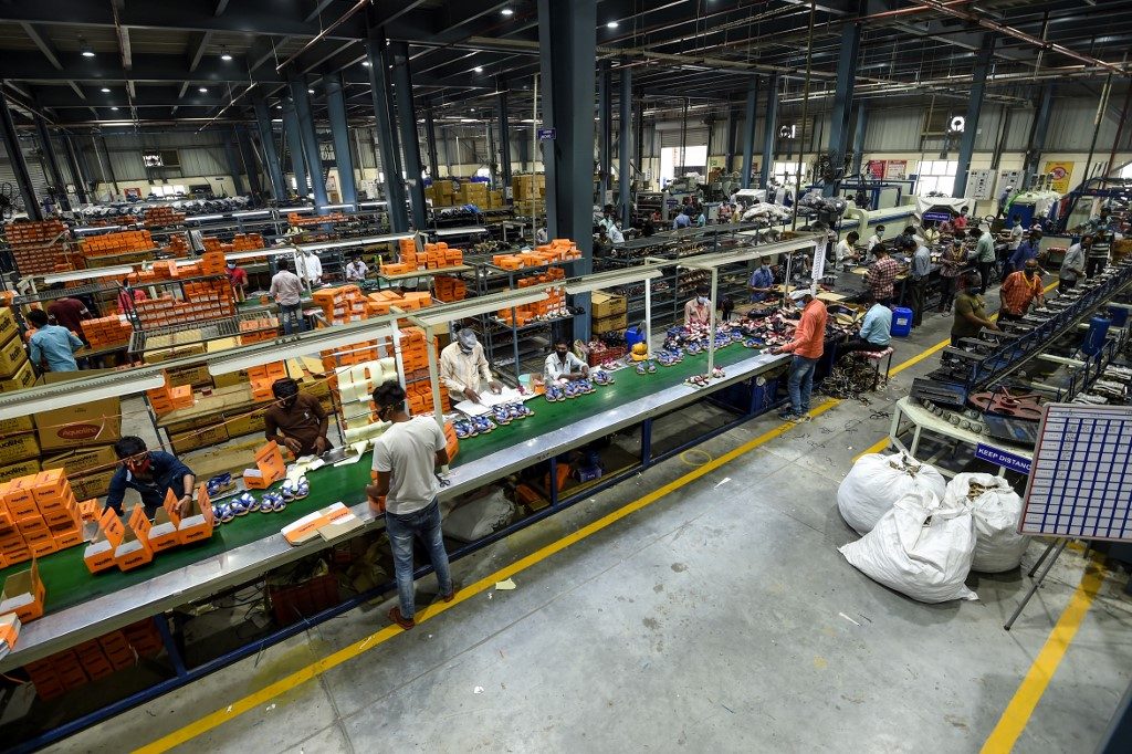 Migrant worker virus exodus plunges India’s factories into crisis
