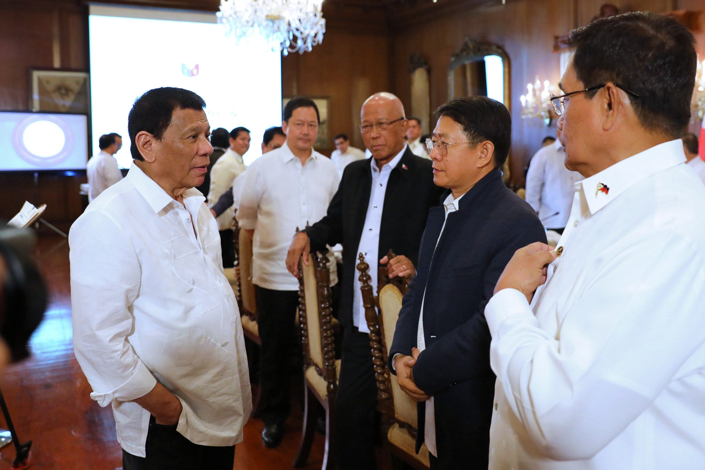 Duterte tasks 17 Cabinet members to oversee dev’t, security in regions