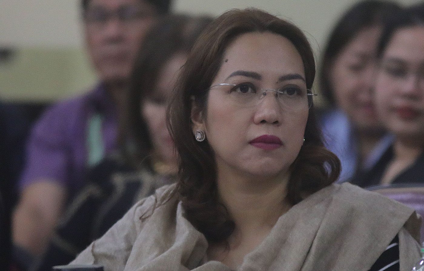 Mothers of Dengvaxia kids confront Garin after House probe