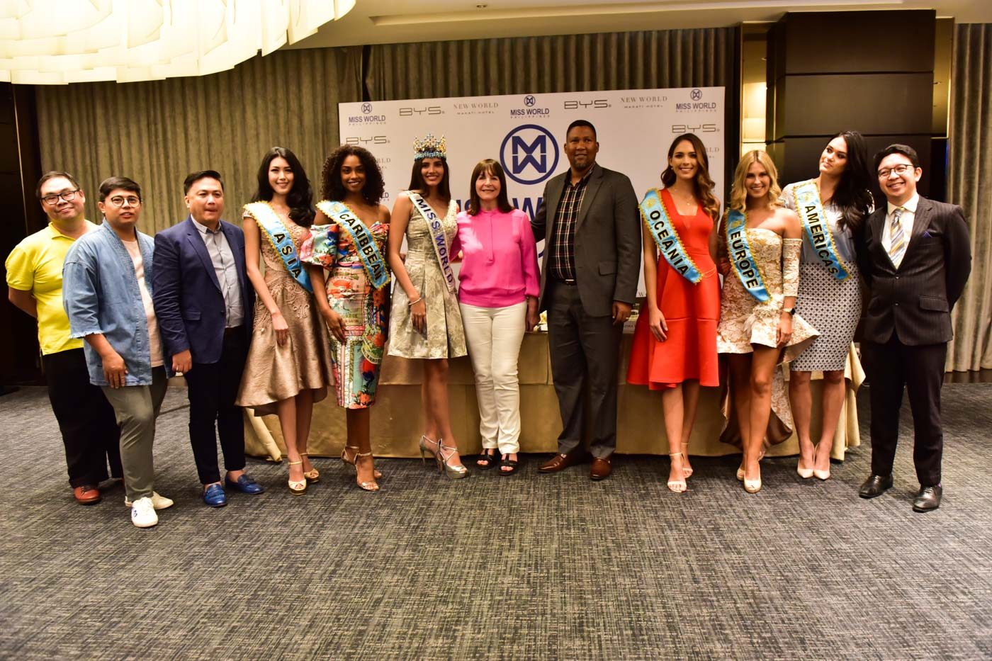 Stephanie with her continental queens,  Miss World Organization chairperson Julia Morley, Chief Mandela, and the Miss World Philippines heads during the press conference.  