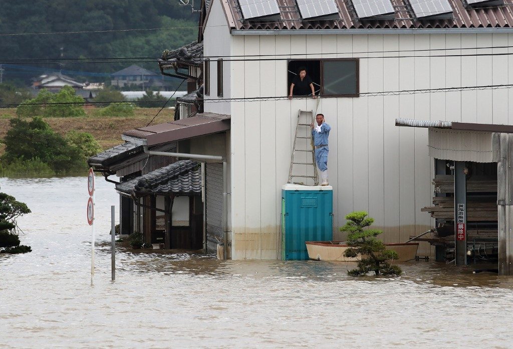 3 dead in Japan rains, some evacuation orders lifted