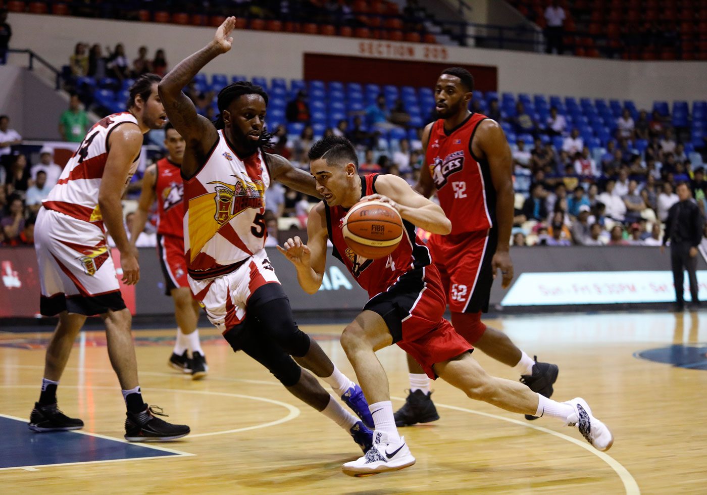 Surging Alaska adds to San Miguel’s woes