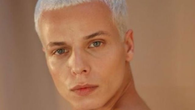 Male model dies after collapsing on catwalk at Sao Paulo Fashion Week