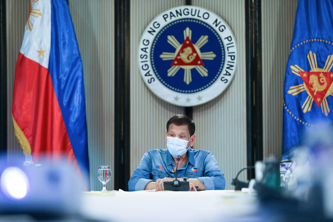 PRESIDENT'S REQUEST. President Rodrigo Duterte holds a meeting with some members of the Inter-Agency Task Force on the Emerging Infectious Diseases on April 13, 2020. Malacañang photo 