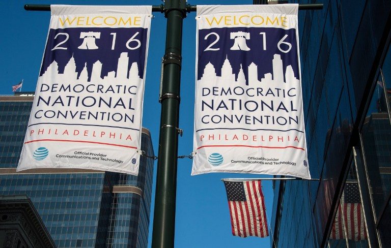 Democrats converge on Philadelphia for Clinton nomination