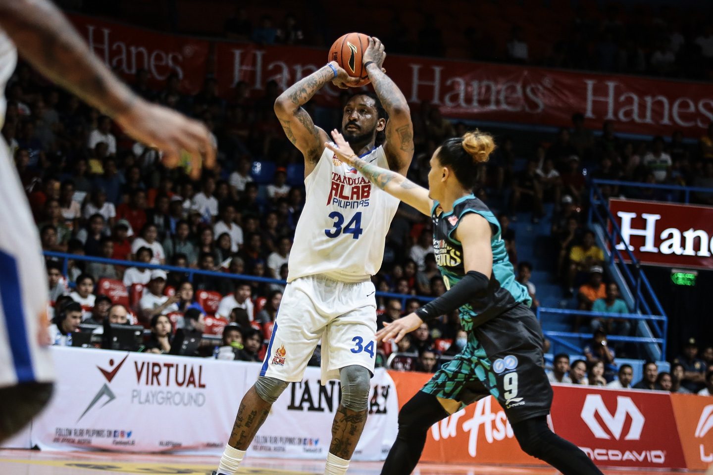 Balkman immediately paid dividends for Alab, scoring 17 points and grabbing 11 rebounds in his debut. Photo by Josh Albelda/Rappler  