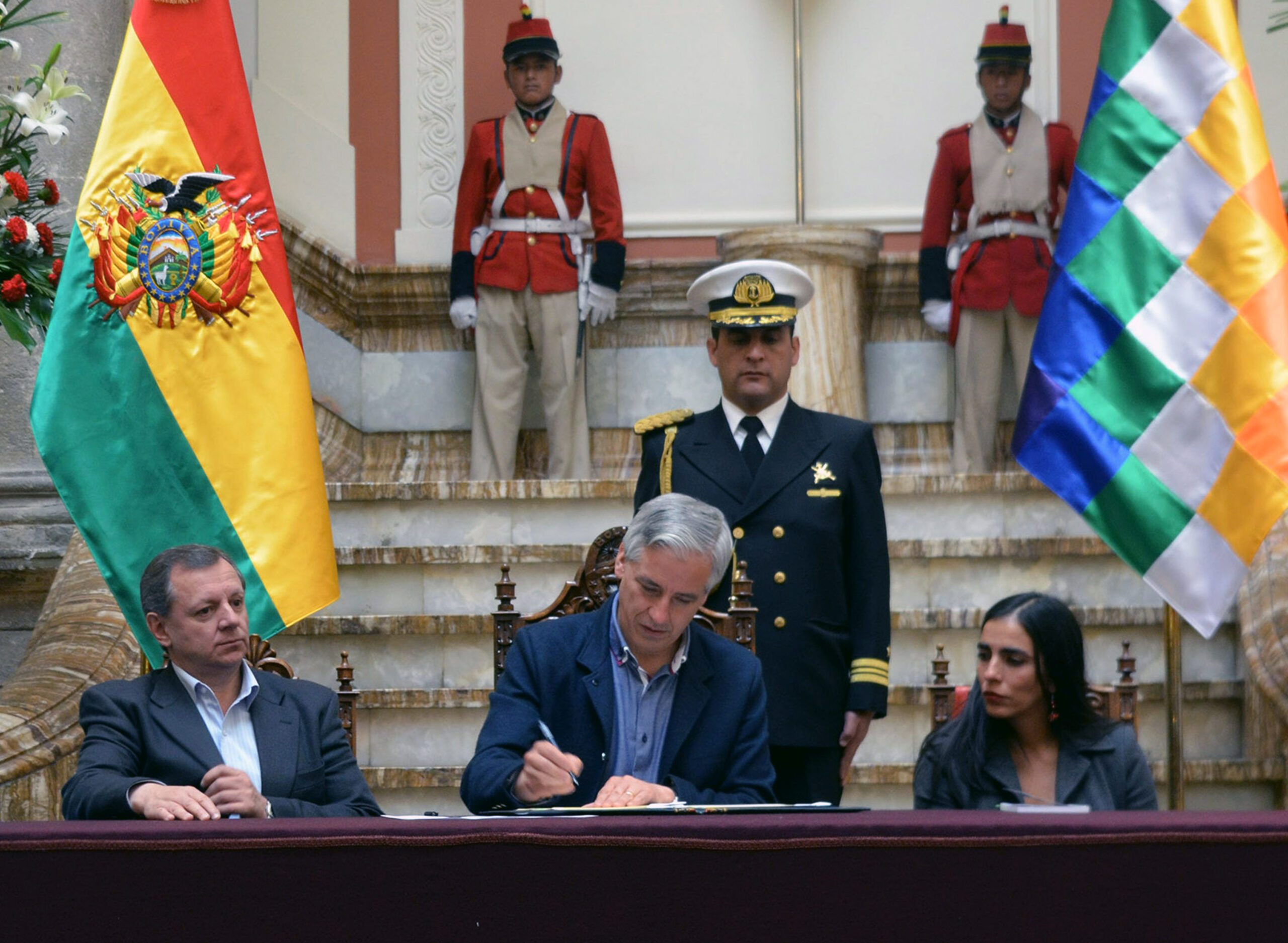 Bolivia enacts law letting transsexuals change ID documents